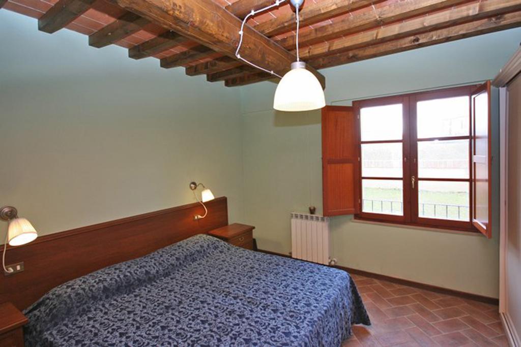 Tuscany Country Apartments Гамбаси Терме Екстериор снимка