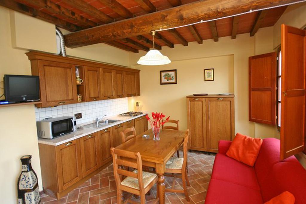 Tuscany Country Apartments Гамбаси Терме Екстериор снимка