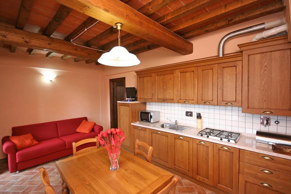 Tuscany Country Apartments Гамбаси Терме Екстериор снимка