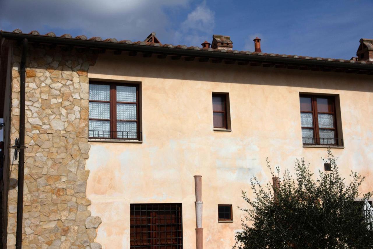 Tuscany Country Apartments Гамбаси Терме Екстериор снимка