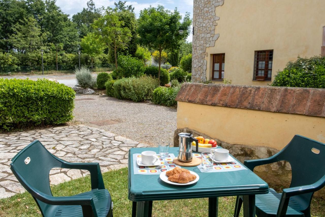 Tuscany Country Apartments Гамбаси Терме Екстериор снимка