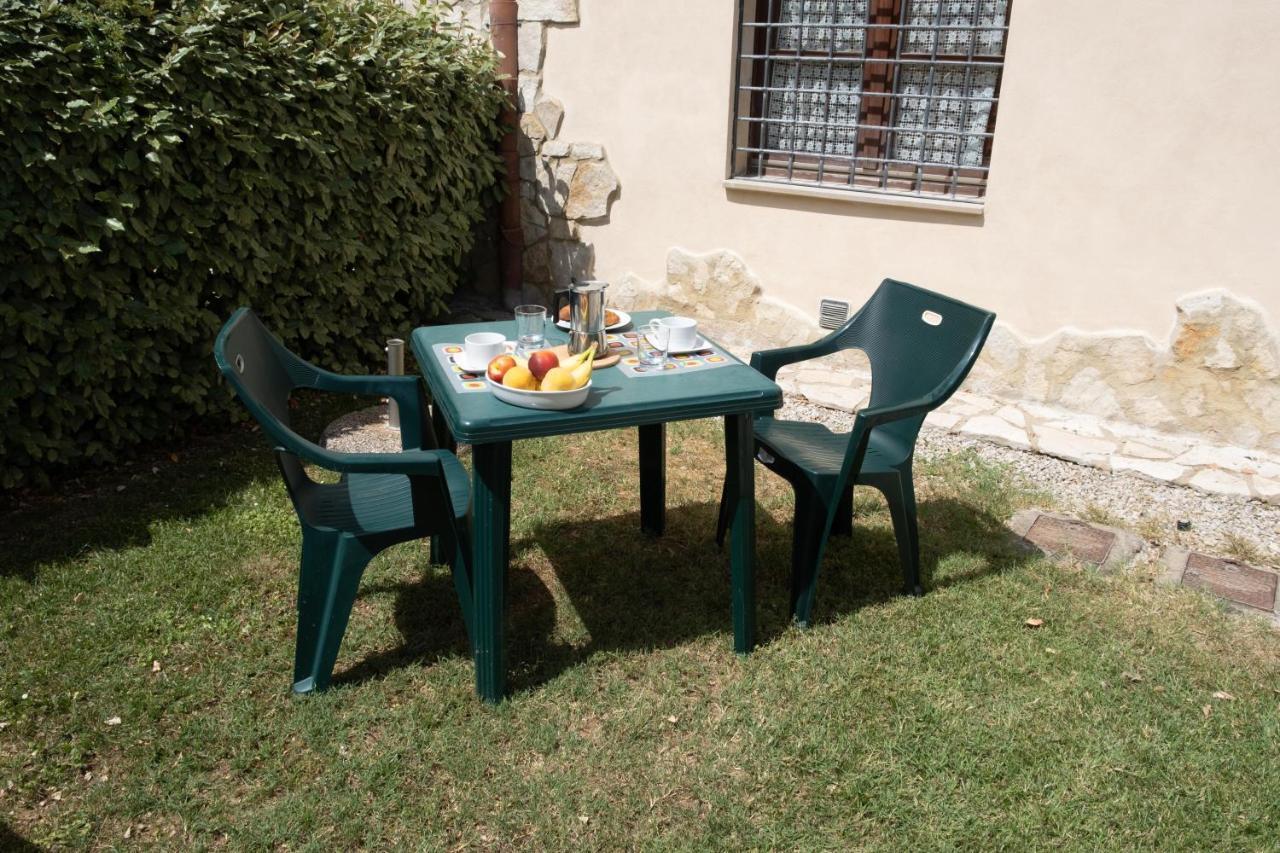 Tuscany Country Apartments Гамбаси Терме Екстериор снимка