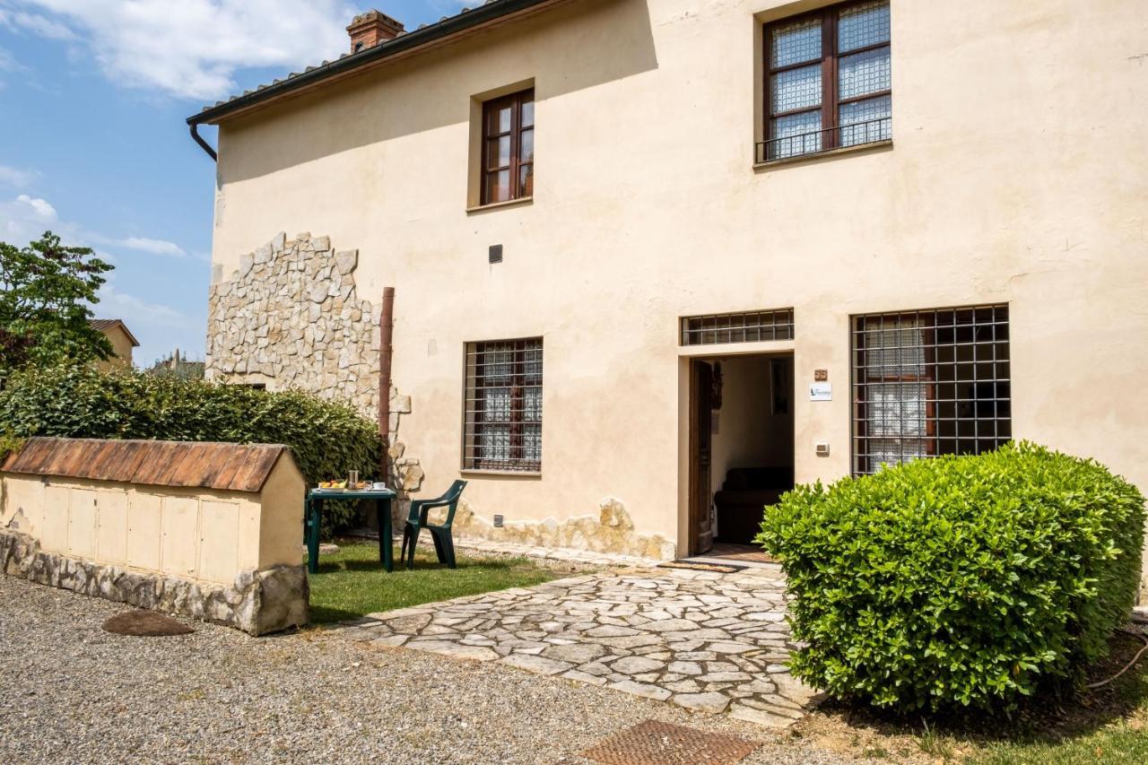 Tuscany Country Apartments Гамбаси Терме Екстериор снимка