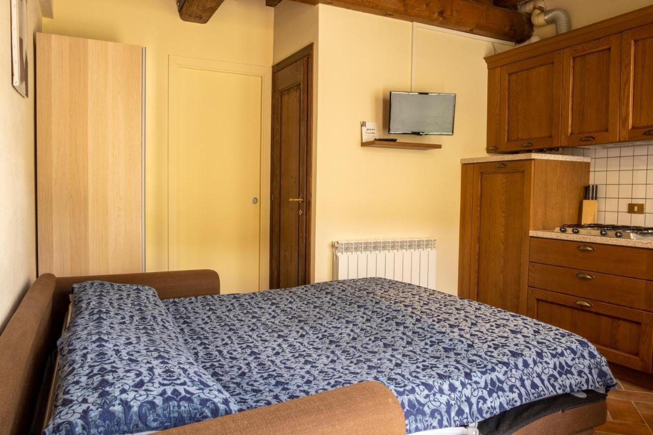 Tuscany Country Apartments Гамбаси Терме Екстериор снимка