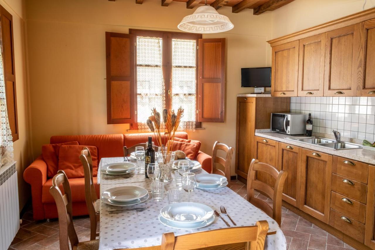 Tuscany Country Apartments Гамбаси Терме Екстериор снимка