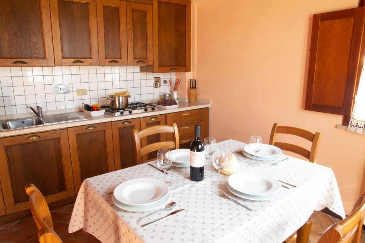Tuscany Country Apartments Гамбаси Терме Екстериор снимка