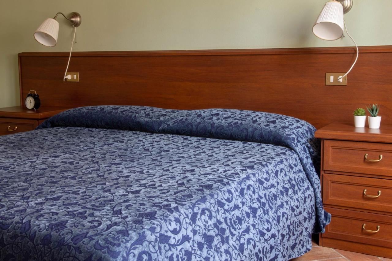 Tuscany Country Apartments Гамбаси Терме Екстериор снимка