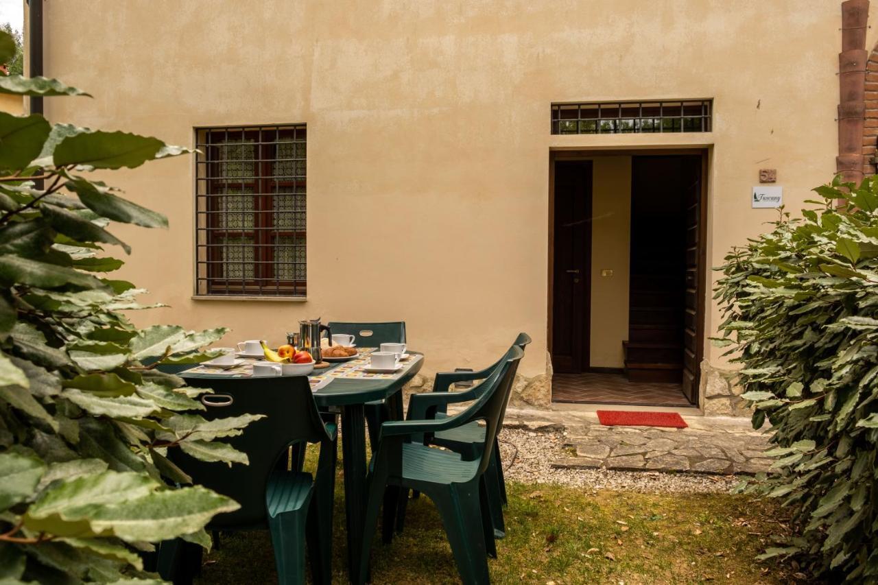 Tuscany Country Apartments Гамбаси Терме Екстериор снимка