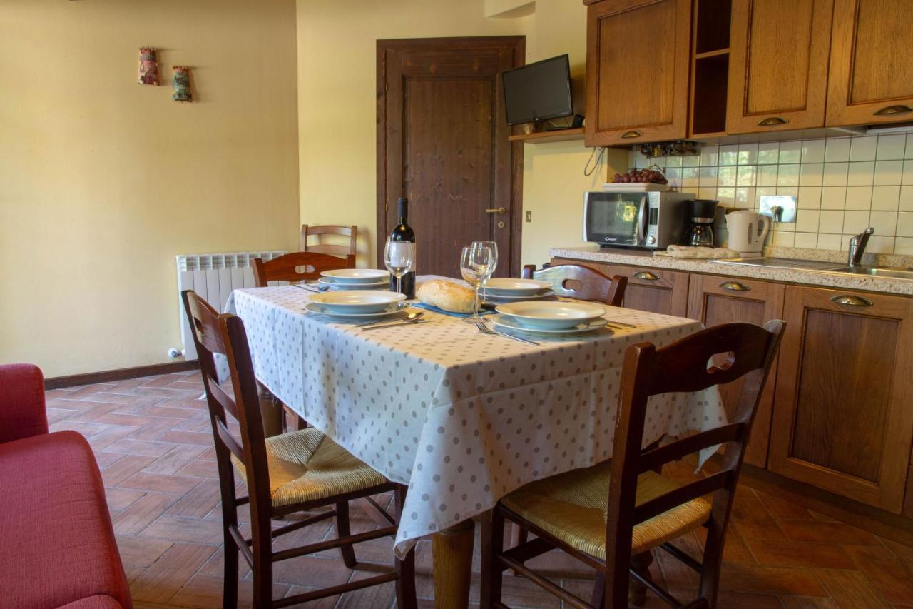 Tuscany Country Apartments Гамбаси Терме Екстериор снимка